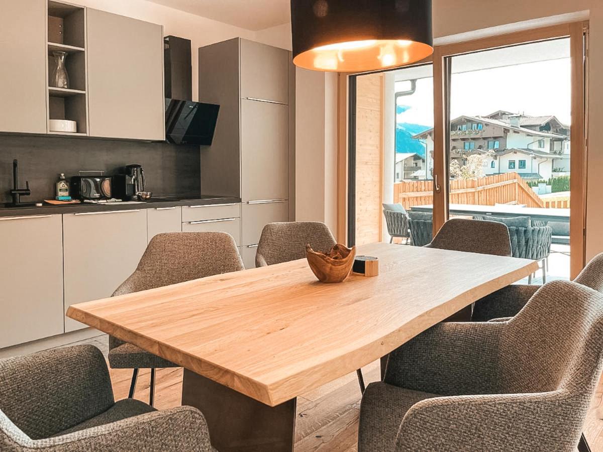 Isanora - Garden & Private Whirlpool By Alpenluxus Appartements 푸겐 외부 사진
